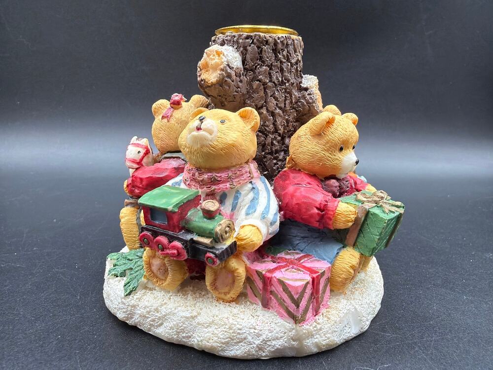 Vintage Teddy Bear Christmas Votive Candle Holder Resin Toys Tree Stump 3.5”x4”